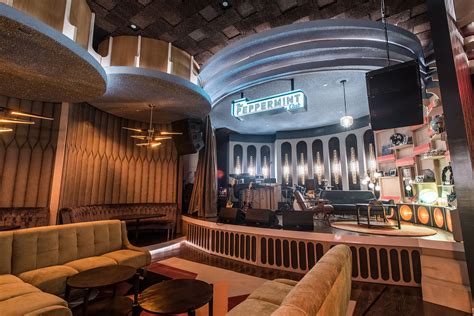 The peppermint club - The Spot: The Peppermint Club, in the former Hooray Henry’s space in West Hollywood. The A List: Lady Gaga, Cody Simpson, Skylar Grey, Dave Chappelle, and more. The Vibe: The ’60s-inspired ...